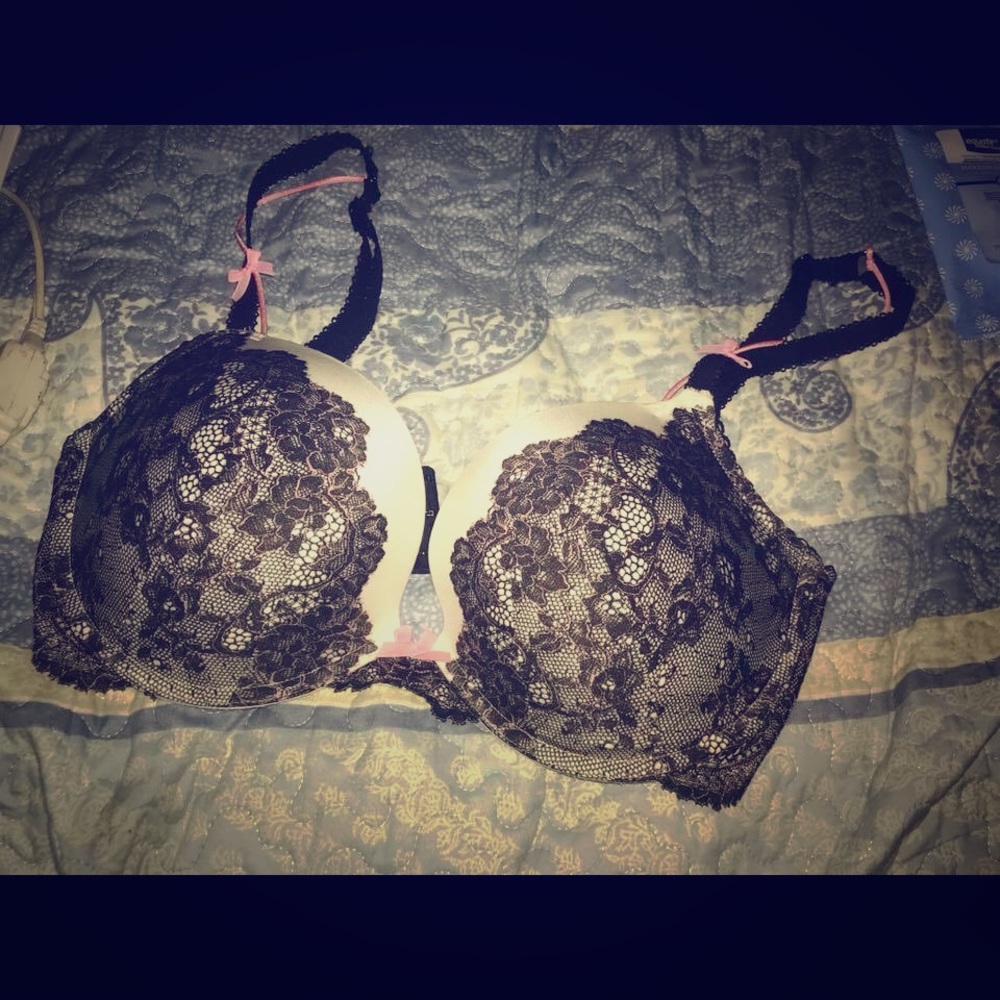 Victoria’s Secret Bra
